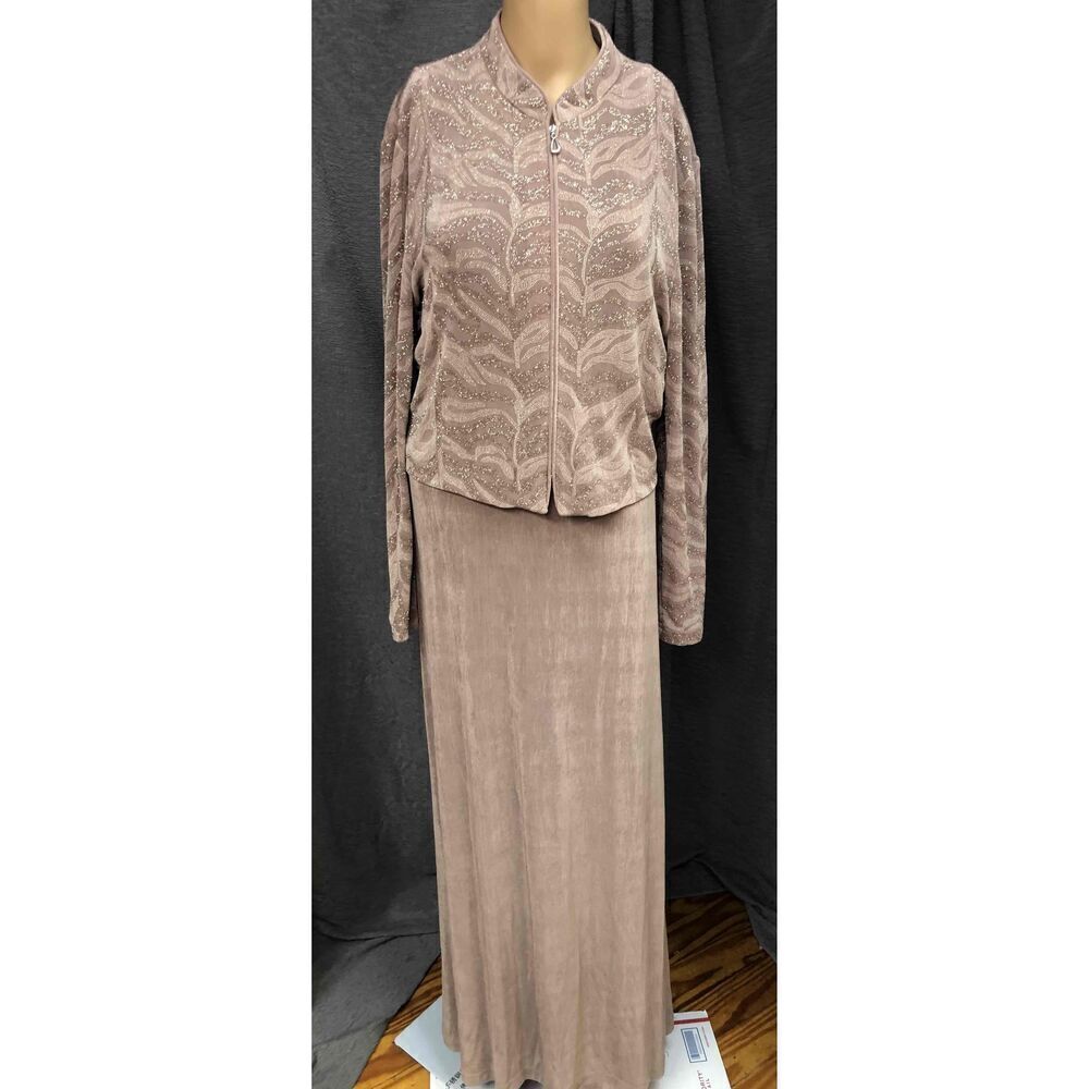 Jessica Howard Fawn Sequin Embellished Evening Gown  and jacket Womens 16